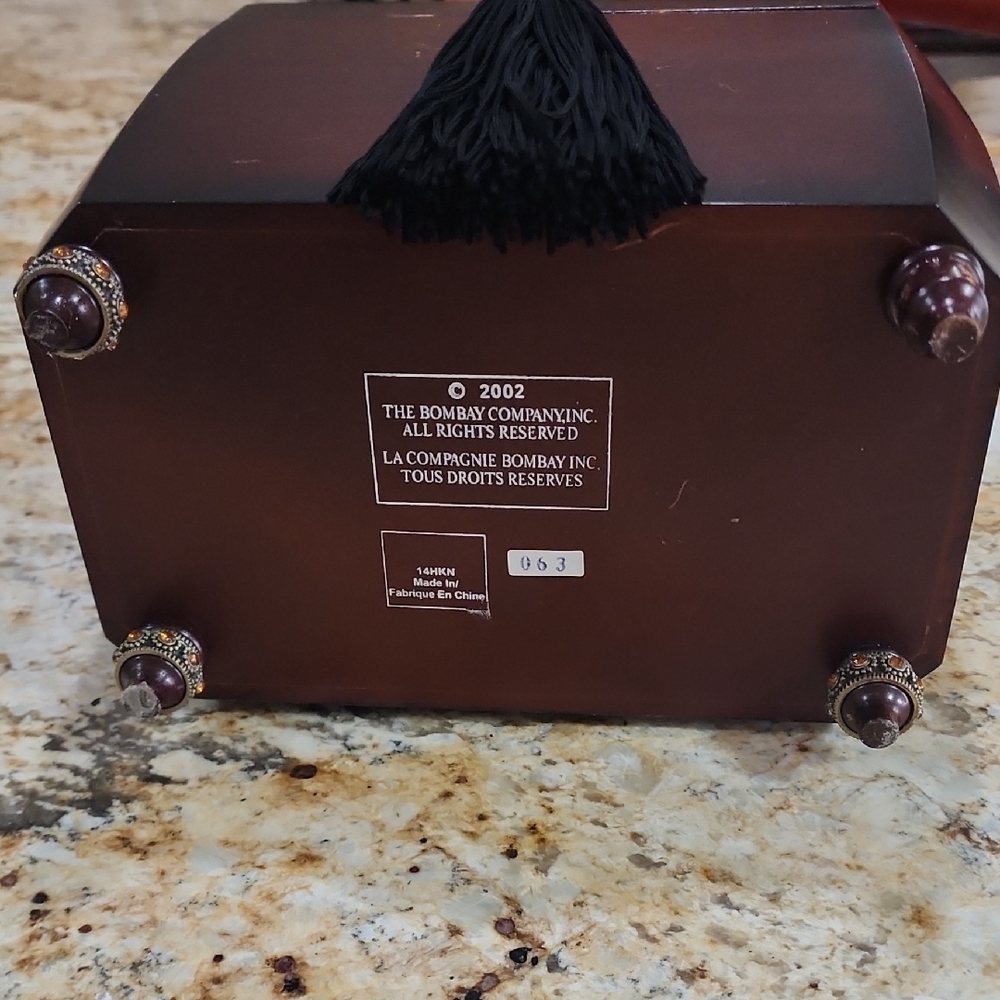 Bombay Company Vintage Ornate Wooden Jewelry Box with Black Tassel Key - Picture 11 of 15
